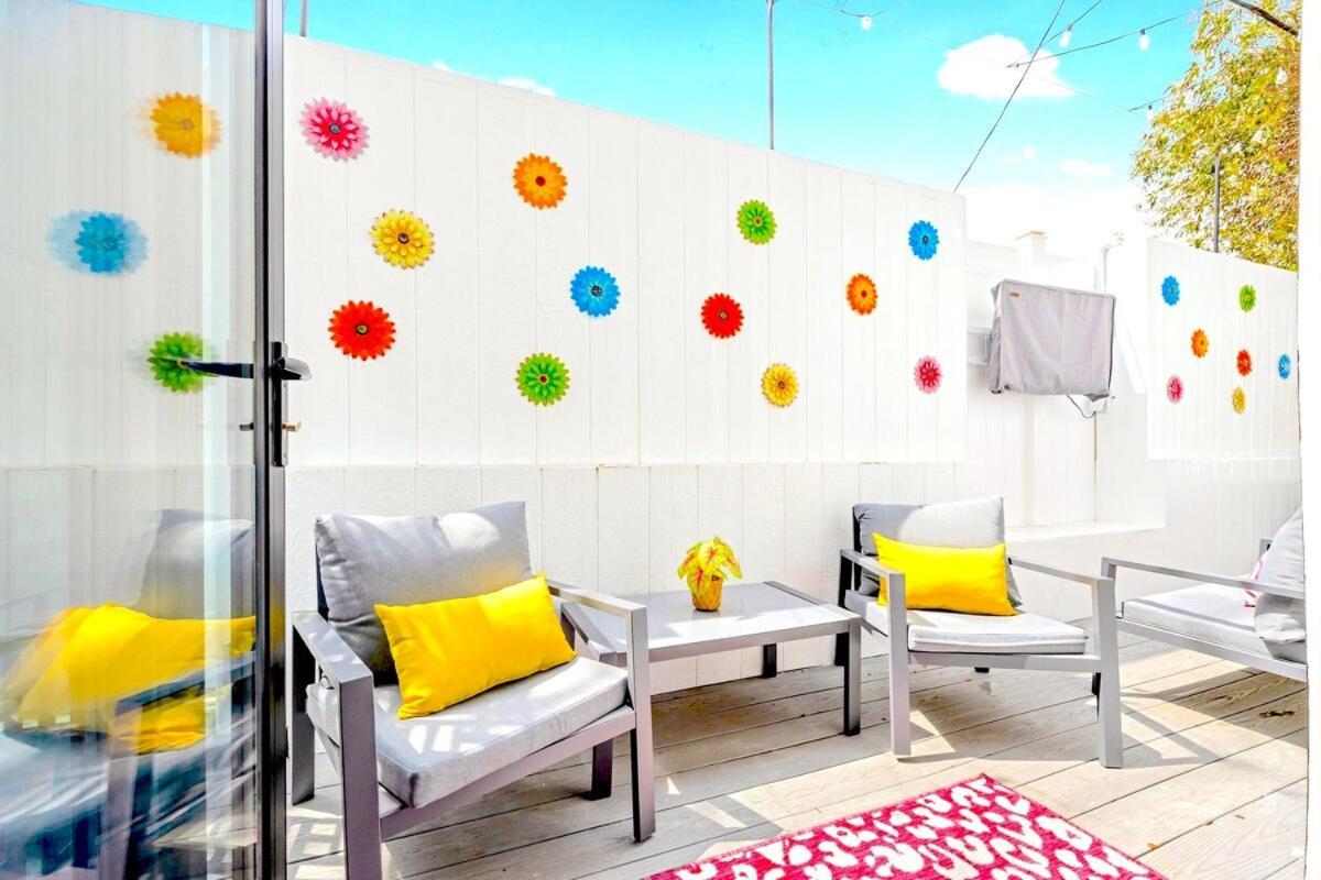 D- Hip Noho Haven Hot Tub - Family - Parking Apartment *